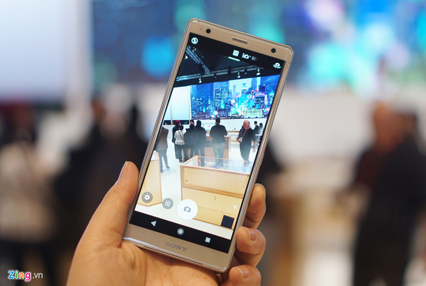 Ảnh thực tế Xperia XZ2: Sony đã thay đổi